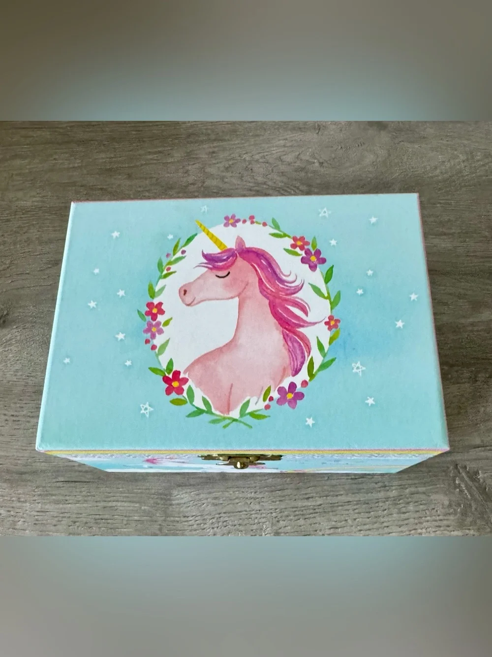 Girl's Musical Jewelry Storage Box with Spinning Unicorn, 6 x 4.65 x 3.5 inches
